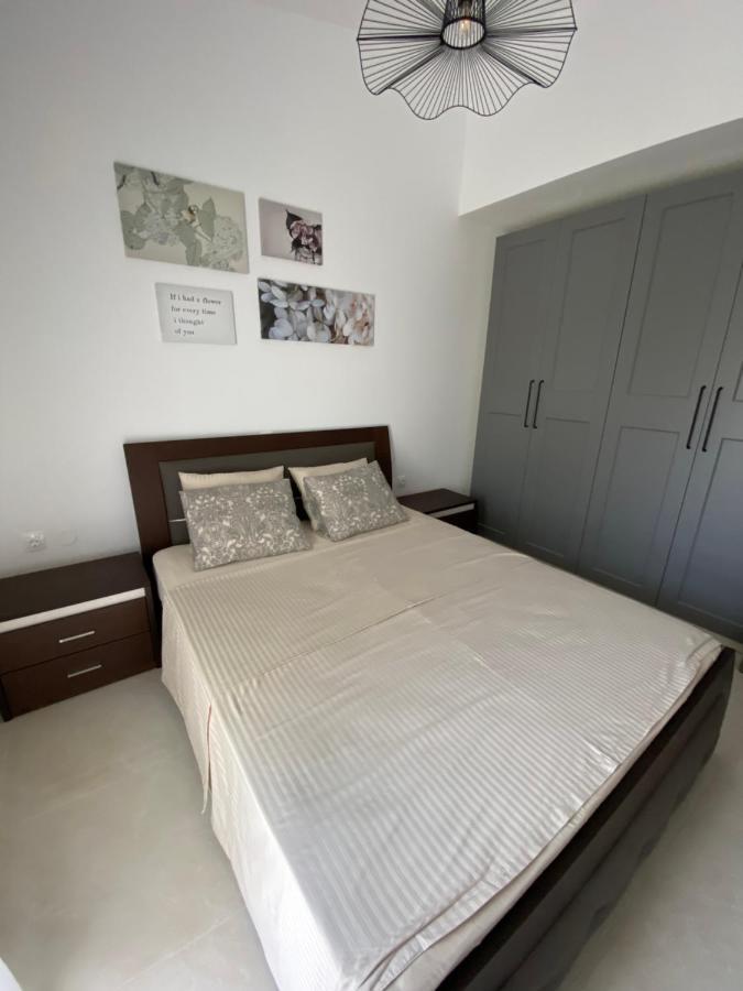 Irini Apartment Ханіоті Екстер'єр фото